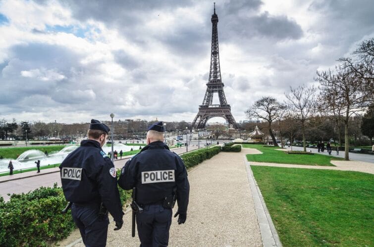Spotting the signs of radicalisation
