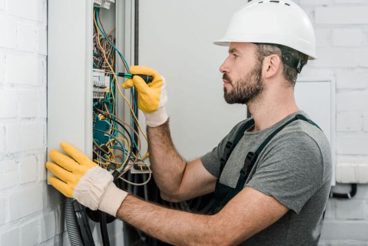Understanding Common Electrical Signs, Symbols And Labels