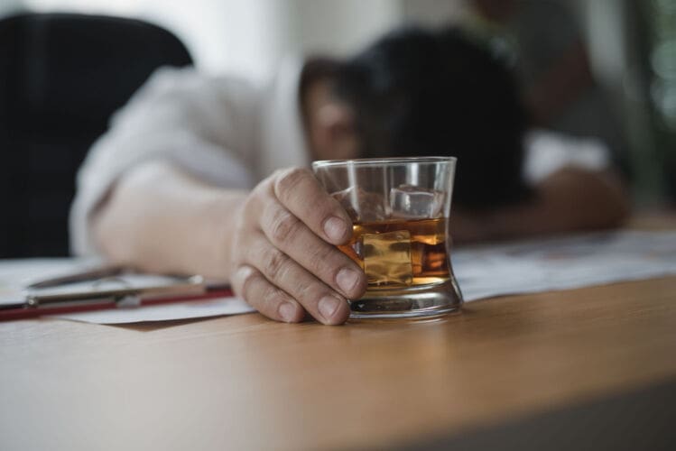 How Do Drugs And Alcohol Affect Mental Health