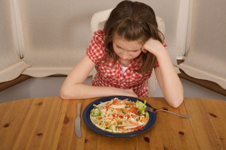 How do eating disorders affect lives