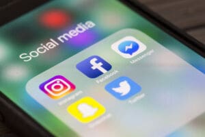 A guide to social media for parents