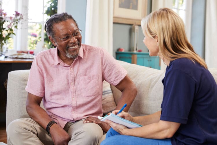 How to become a social worker
