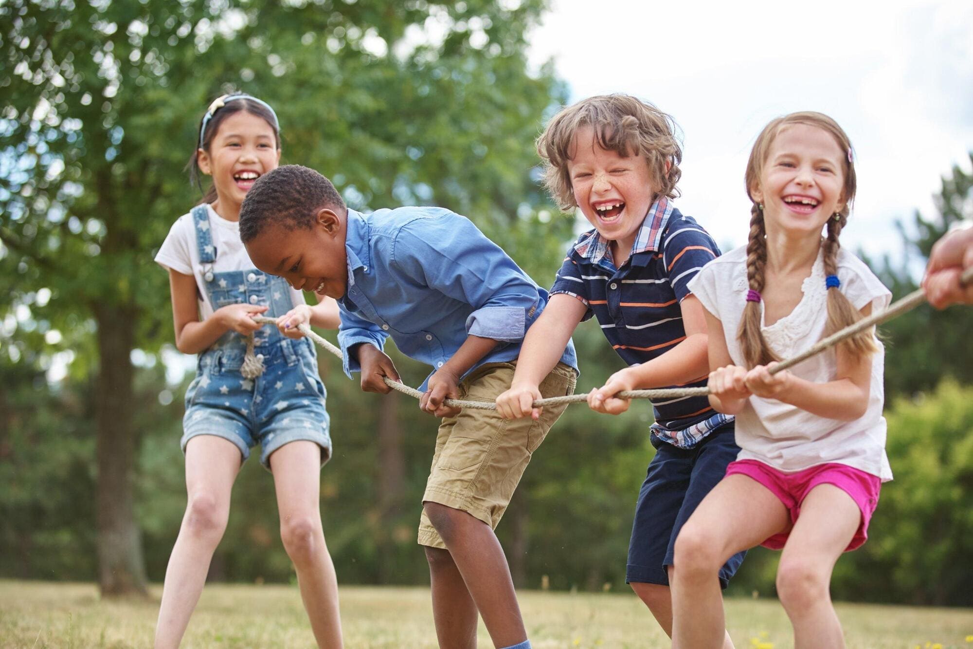 Children's rep organising activities