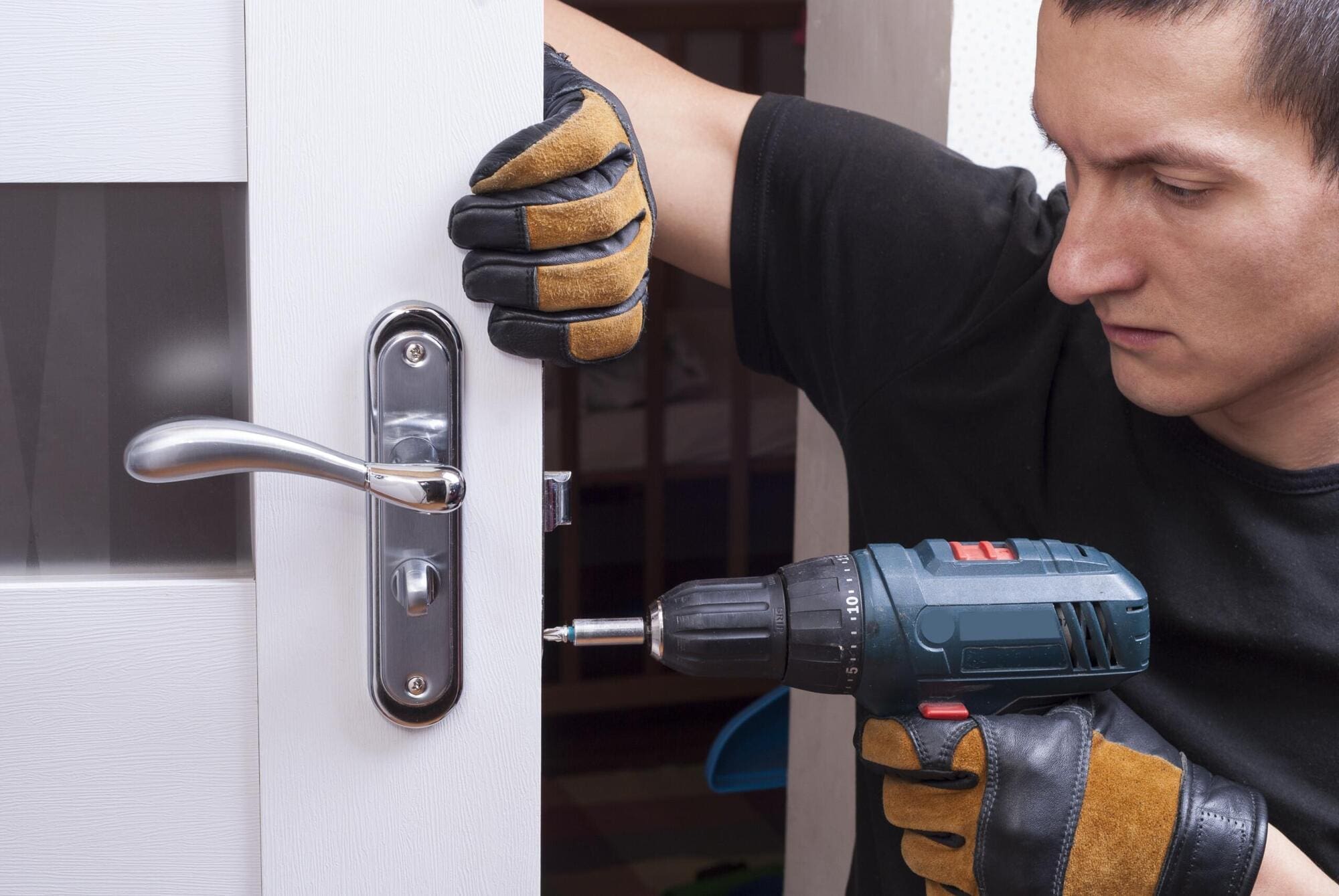 Locksmith aware of lock standards