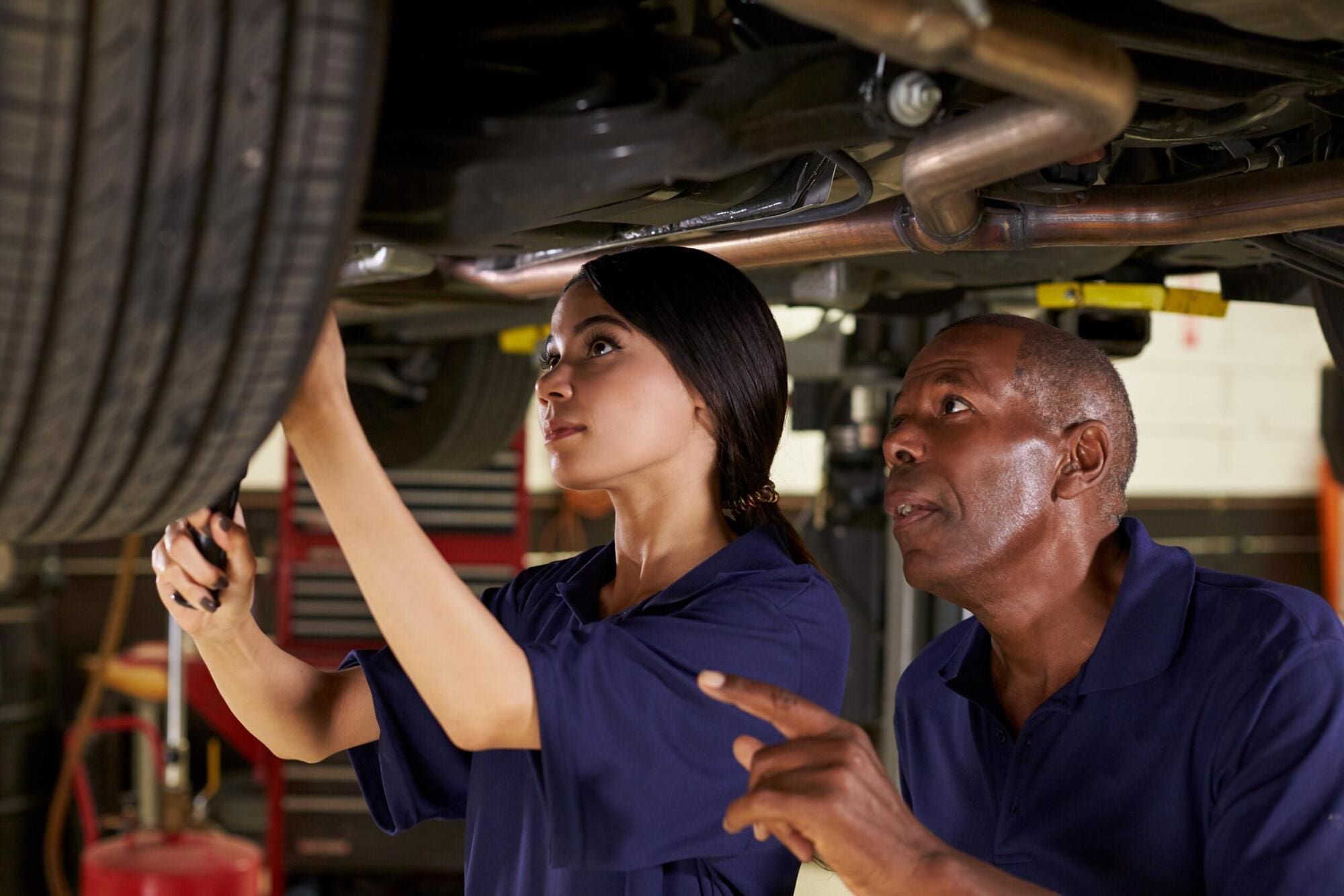 Mechanic taking work experience