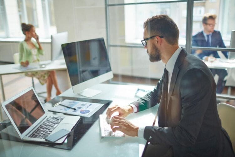Becoming an account manager