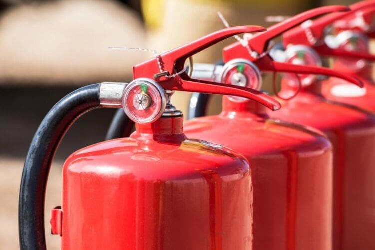 How to use a fire extinguisher