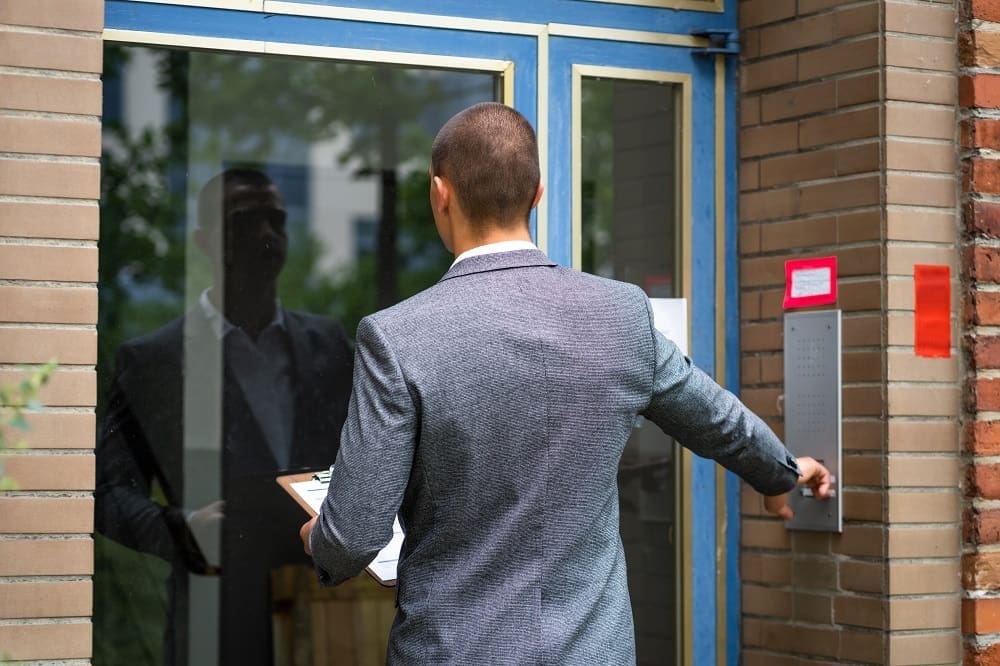 Bailiff at door