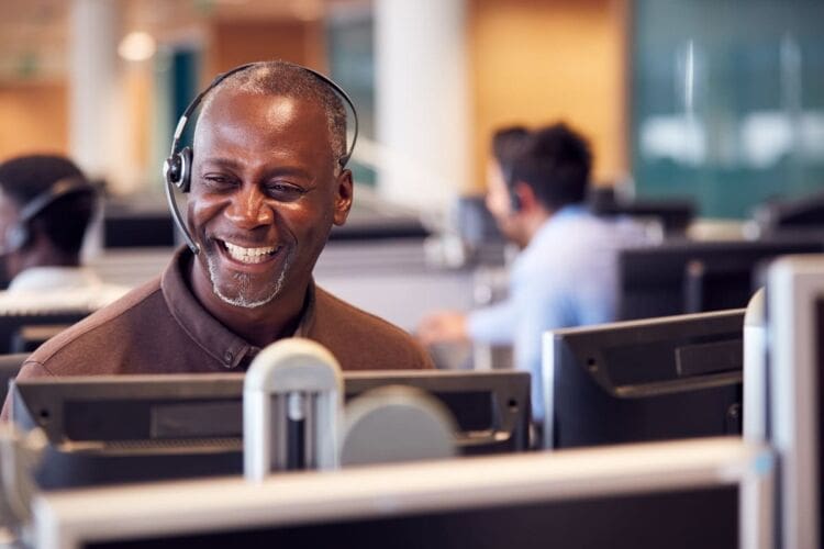 Becoming a call centre advisor