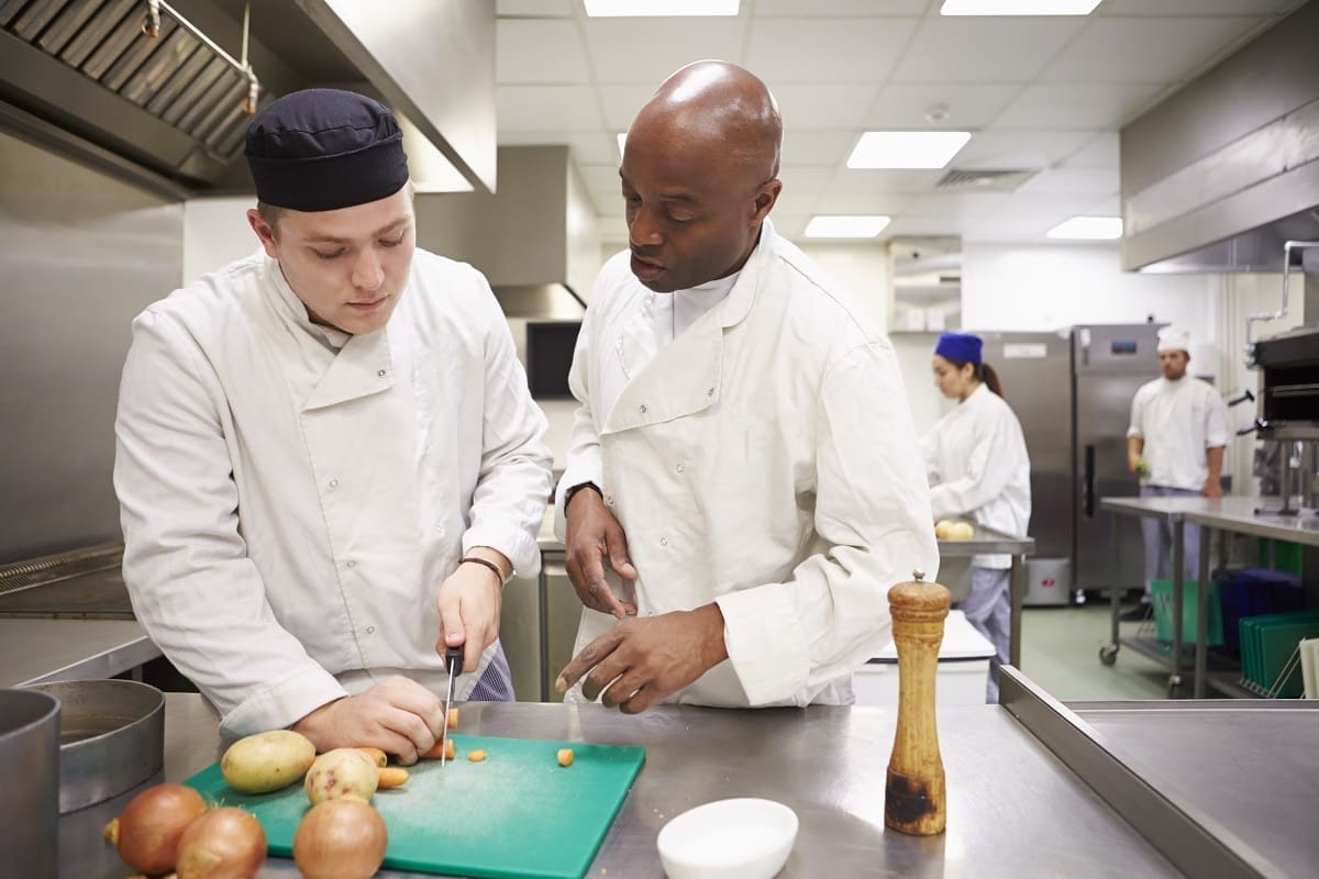 Training commis chef