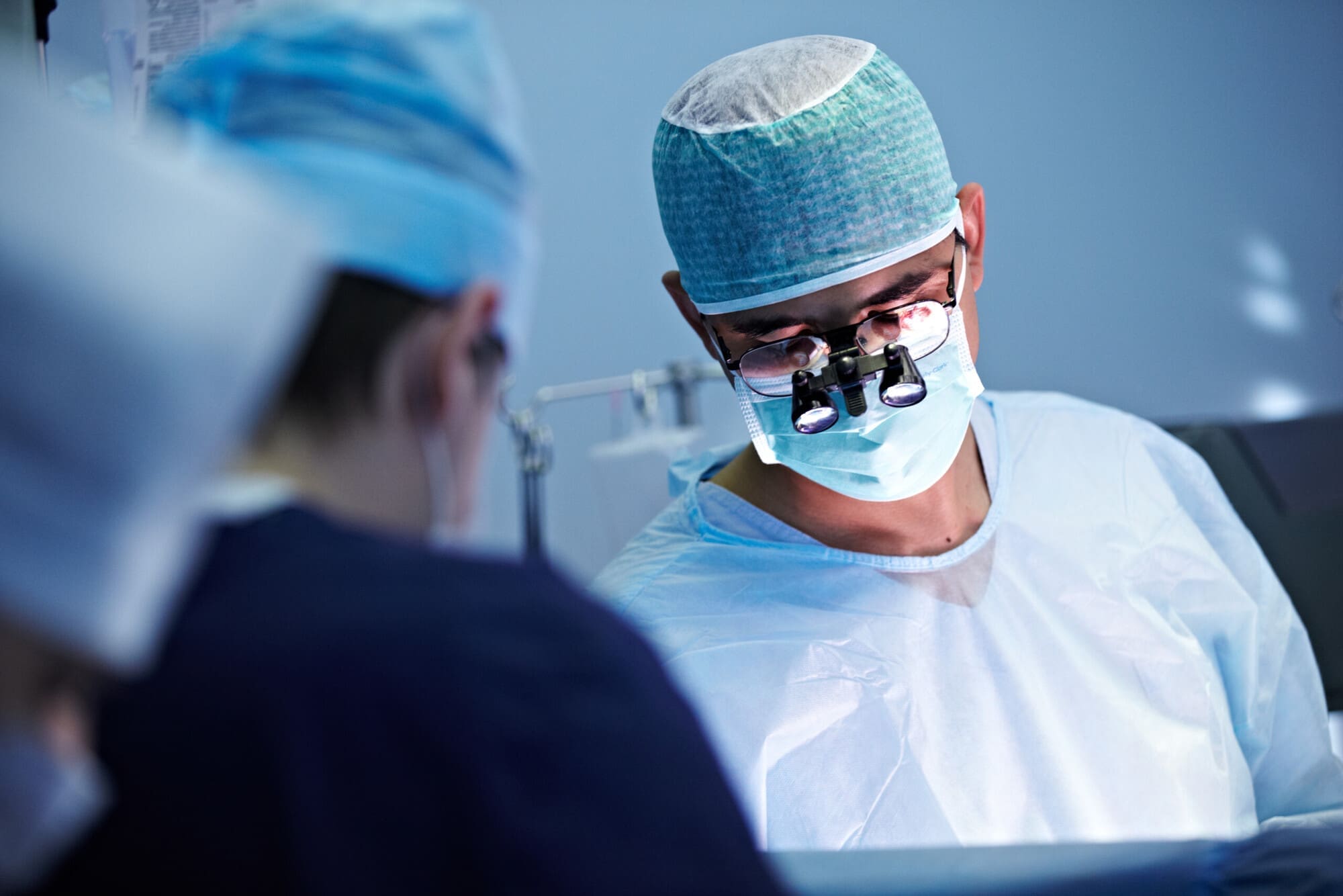 How to Become a Surgeon