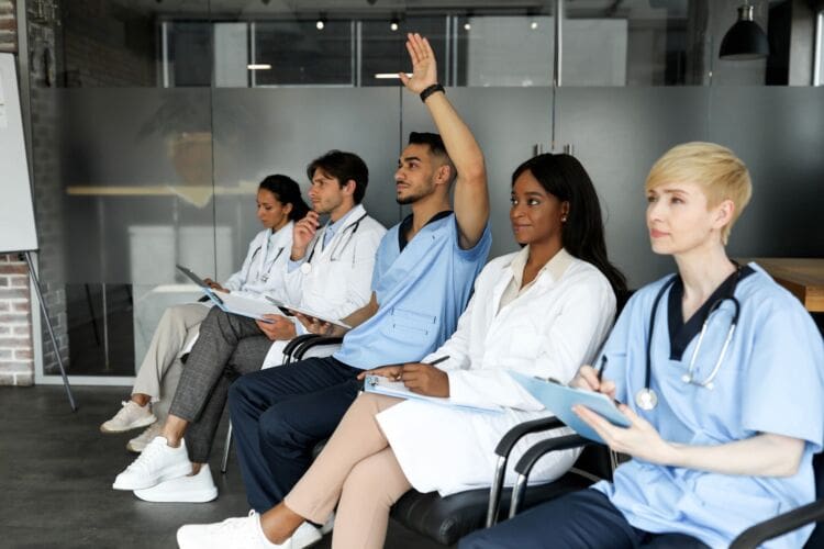 Training-Programmes-to-Enhance-Customer-Service-Skills-in-Healthcare