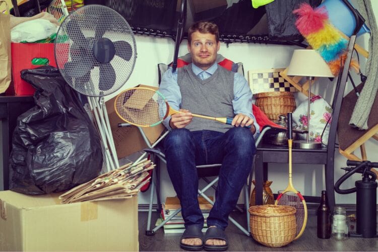 Training Programmes for Professionals Dealing with Hoarding Situations