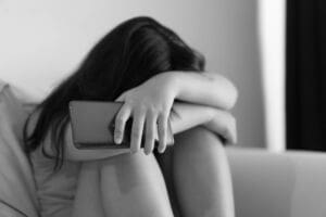 Social media and mental health links